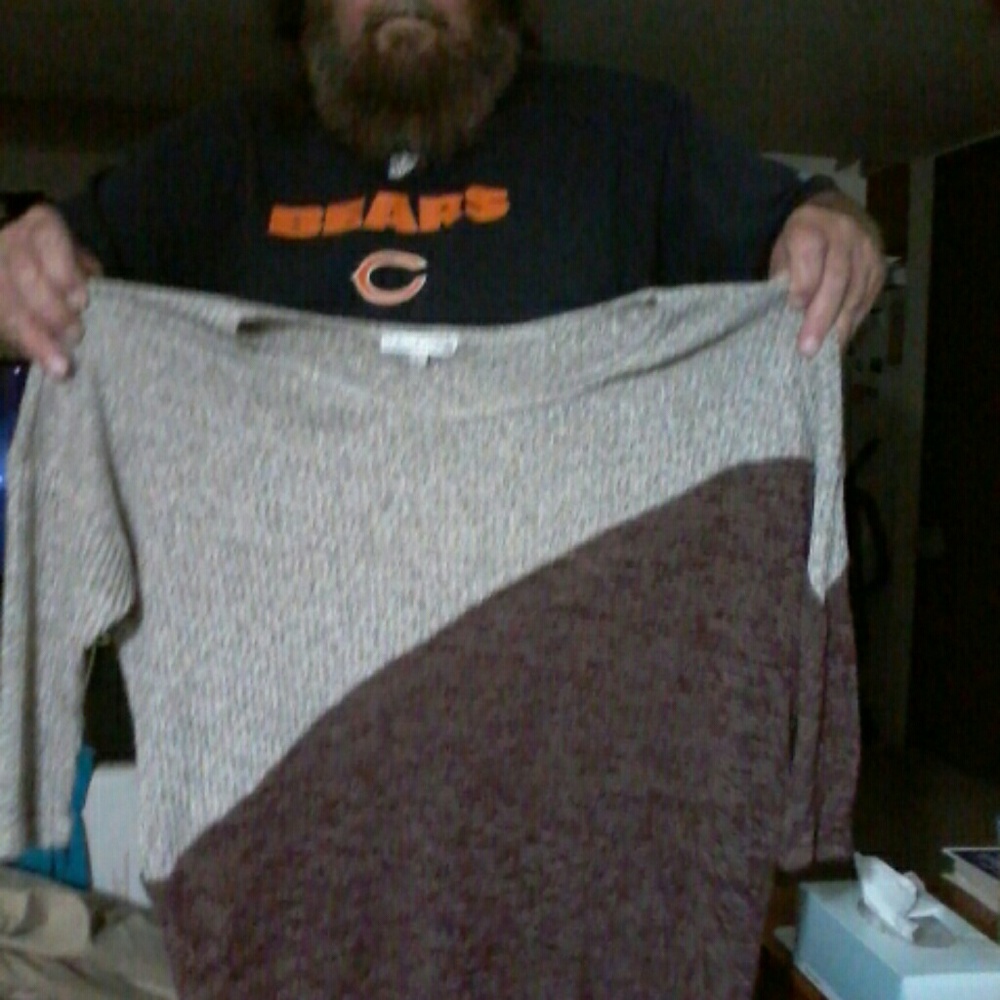 moa moa large light weight sweater